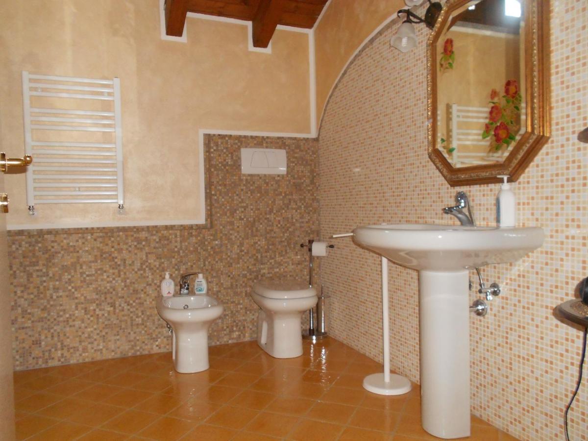 B&B Stella Del Borgo Castiglione Olona Εξωτερικό φωτογραφία